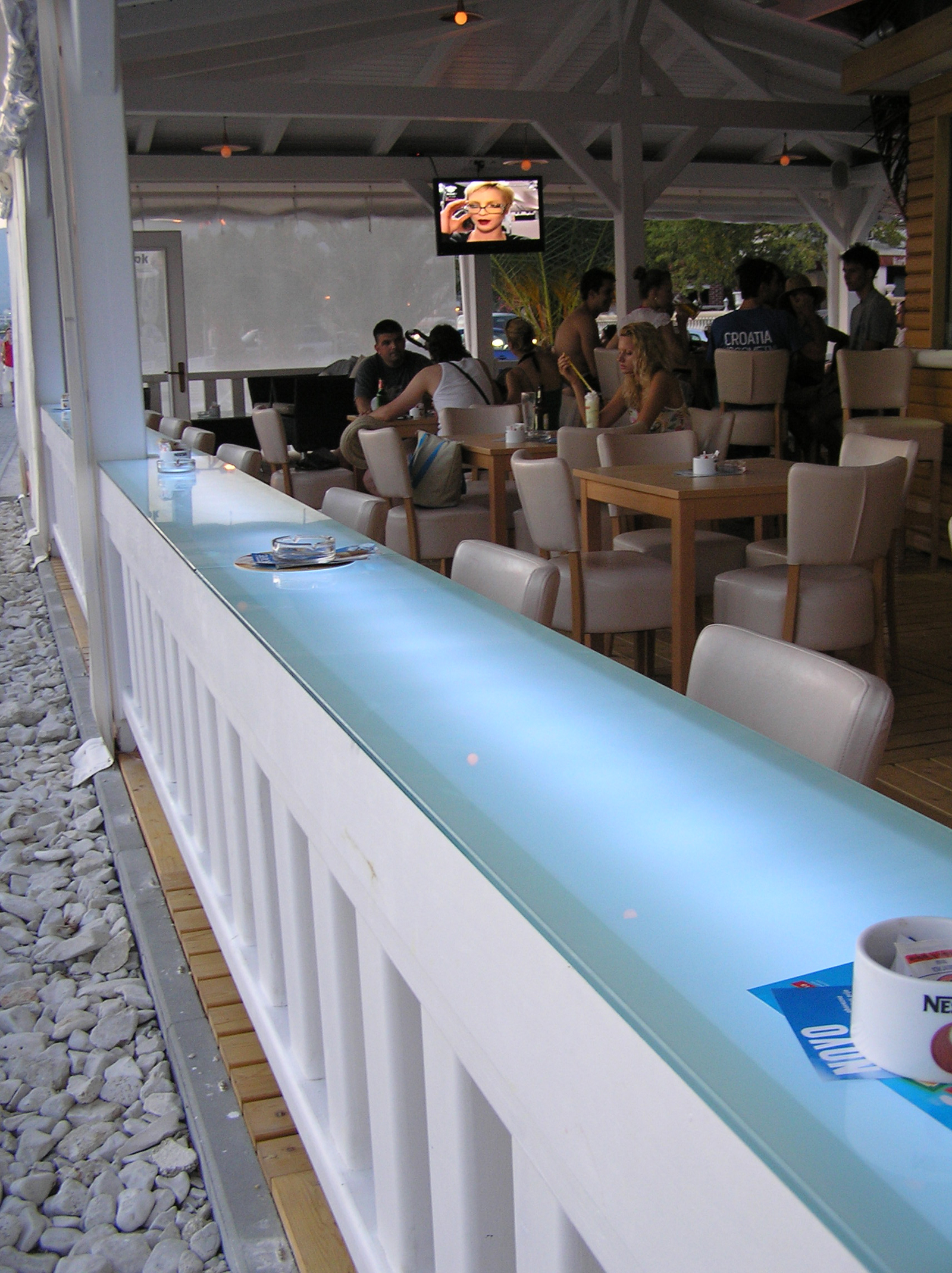 OLYMPUS DIGITAL CAMERA