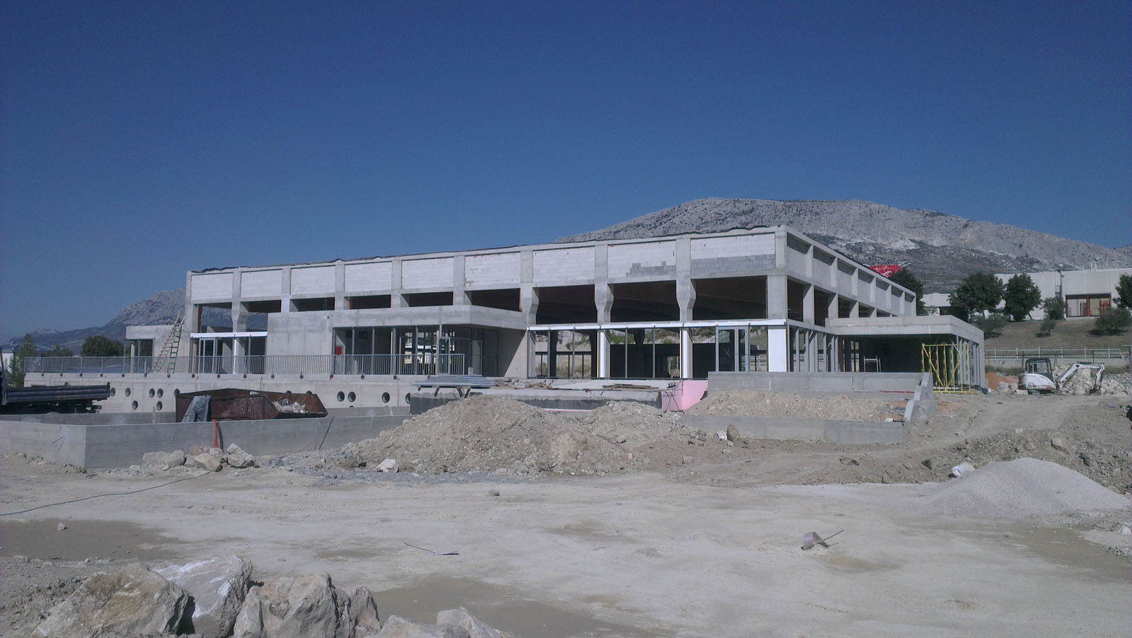 004-Trodijelna-dvorana-u-Solinu