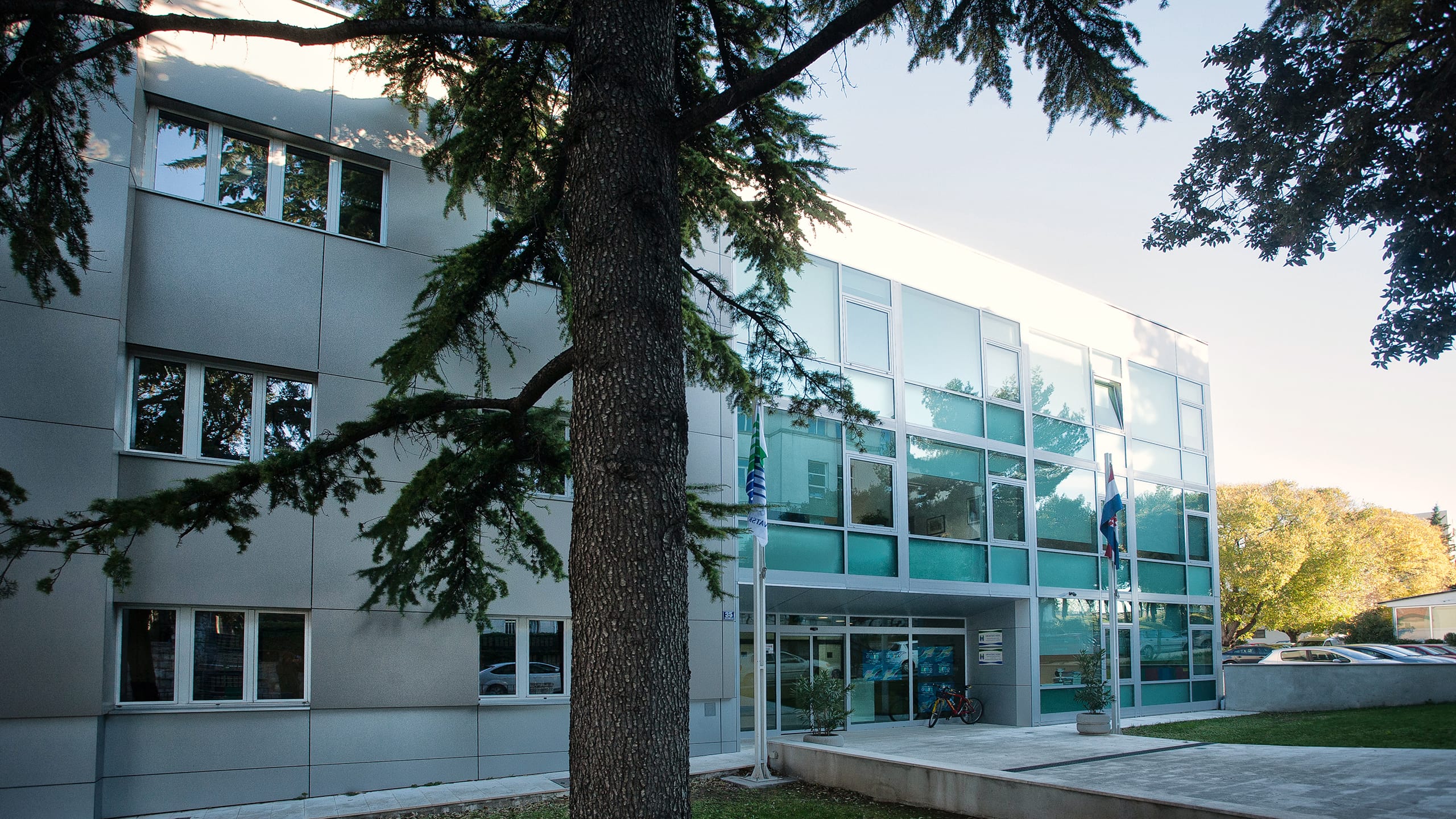 Poslovna zgrada Hrvatskih voda, Split