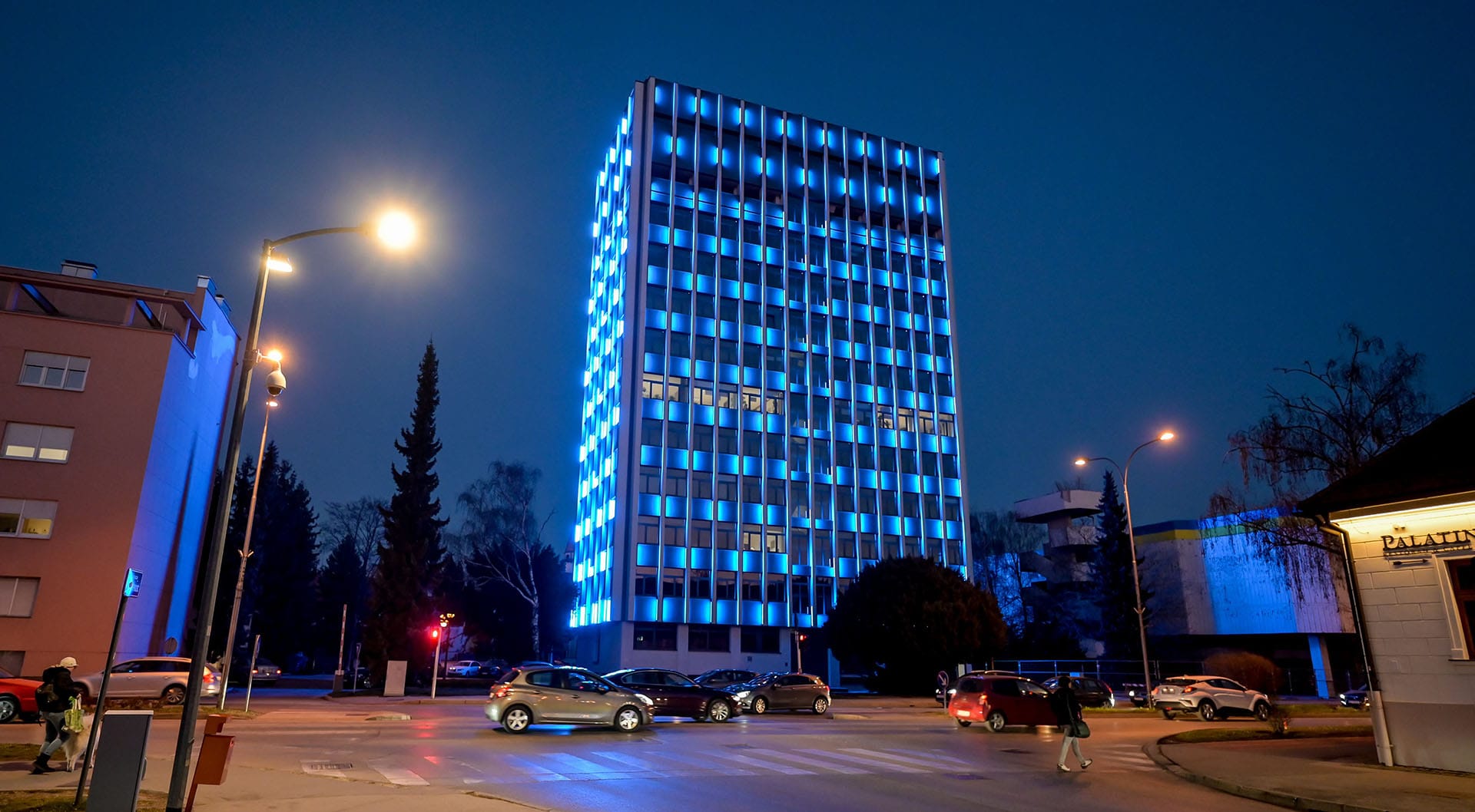Obnova poslovne zgrade Vodotornja, Varaždin (by night)